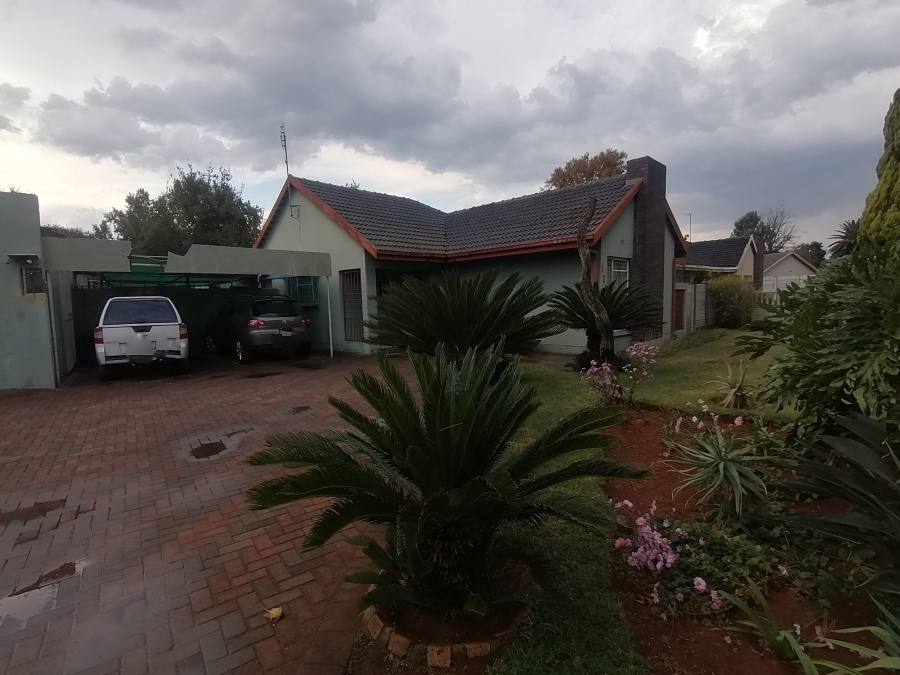 3 Bedroom Property for Sale in Stilfontein Ext 4 North West